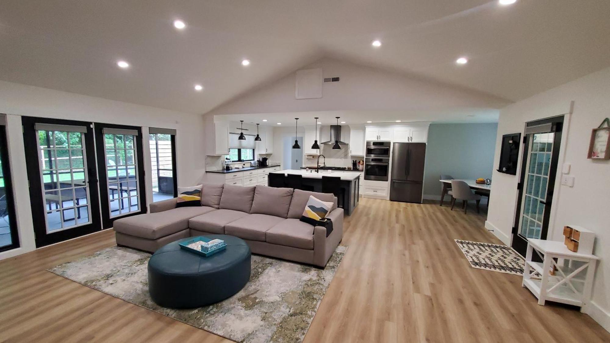 Vila Mid-Century Modern Impeccable Remodel With Hot Tub Asheville Exteriér fotografie